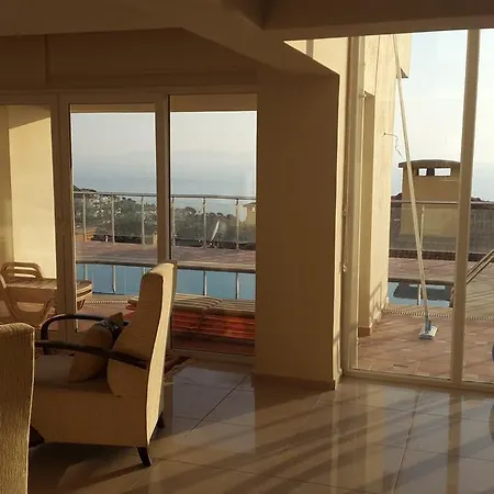 Hang Houses Villas Κουσάντασι